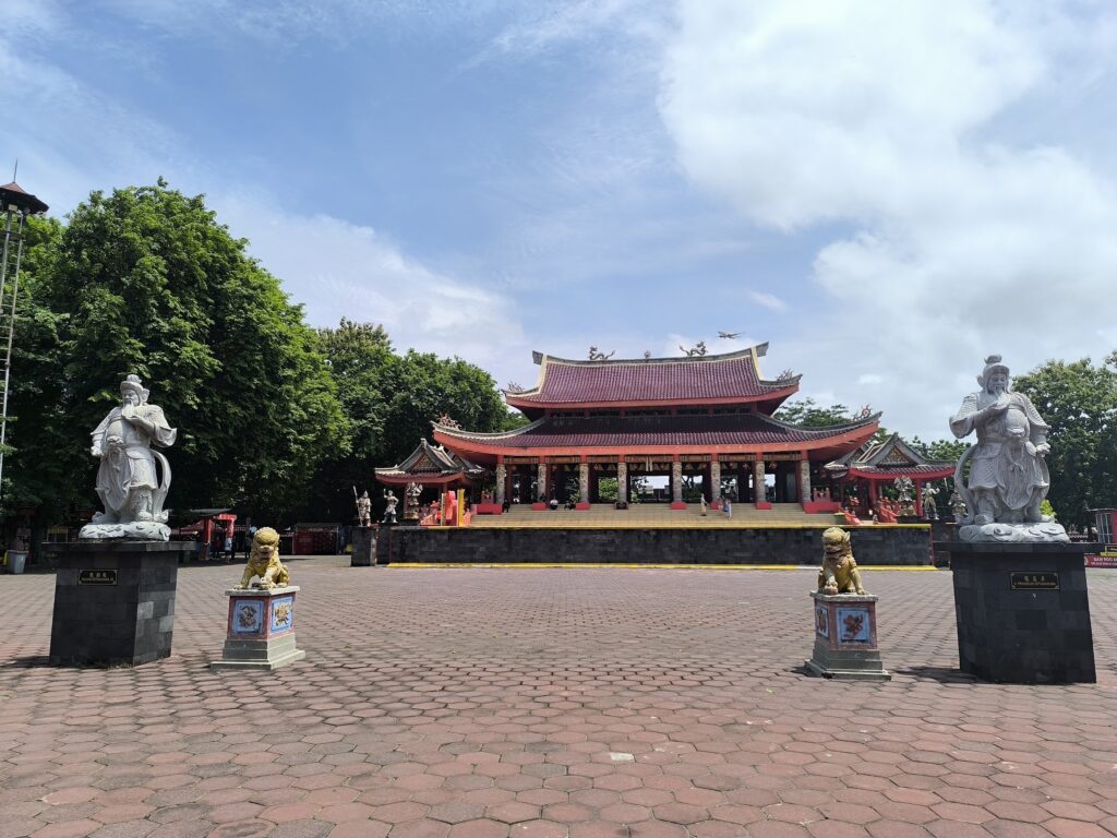 klenteng sam poo kong atau kelenteng sam poo kong sebagai wisata religi kota semarang