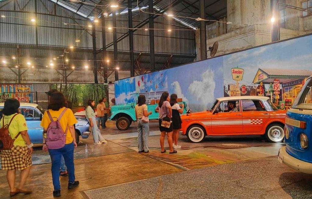 museum angkot menjadi salah satu daya tarik wisata di solo